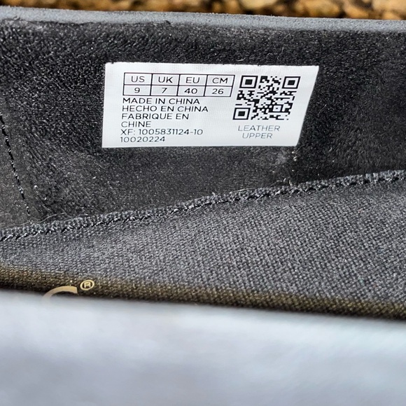 TOMS Cara Loafer - Picture 5 of 6